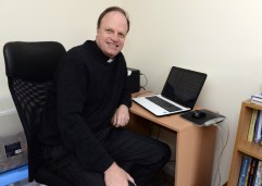 The Rev Kevin de Beer